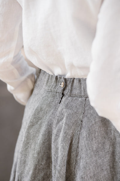 Classic Skirt, Twill Linen, Grey Moon#color_grey-moon