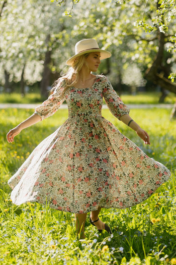 Carmen dress, 3/4 sleeves, #color_cottage-garden