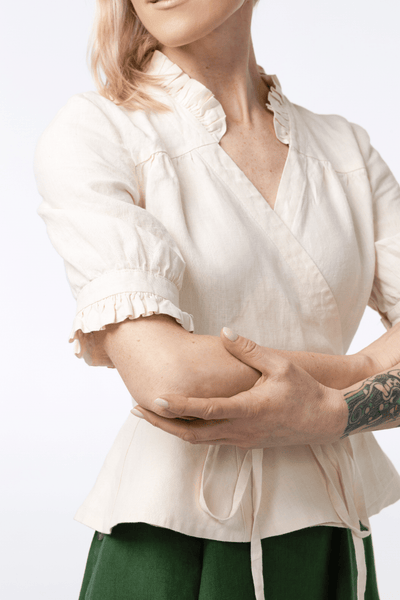 Bennet Blouse, Short Sleeve, Hemp#color_milky-white