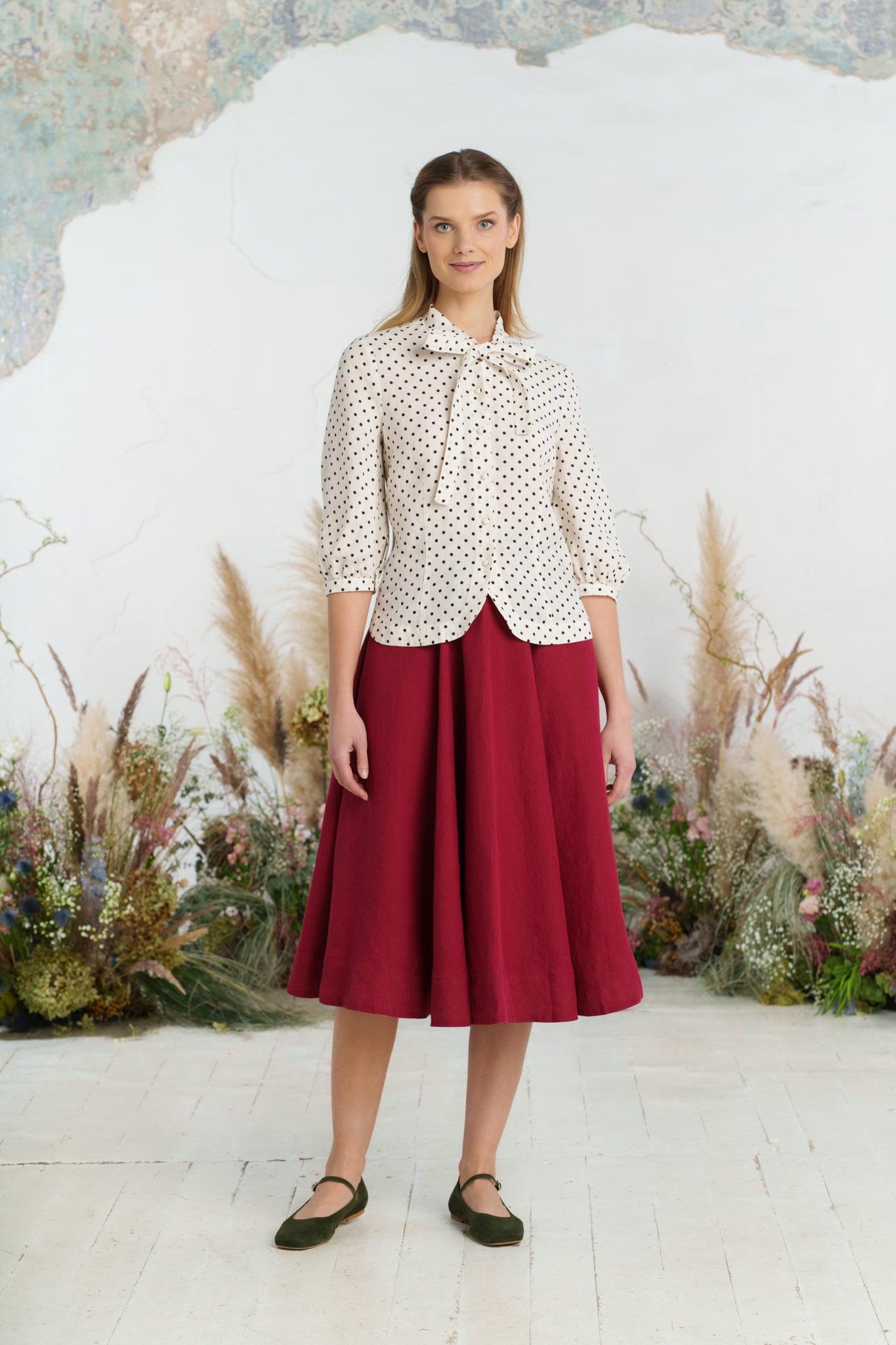 Jasmine Shirt, Long Sleeve, Tiny Dots
#color_tiny-dots