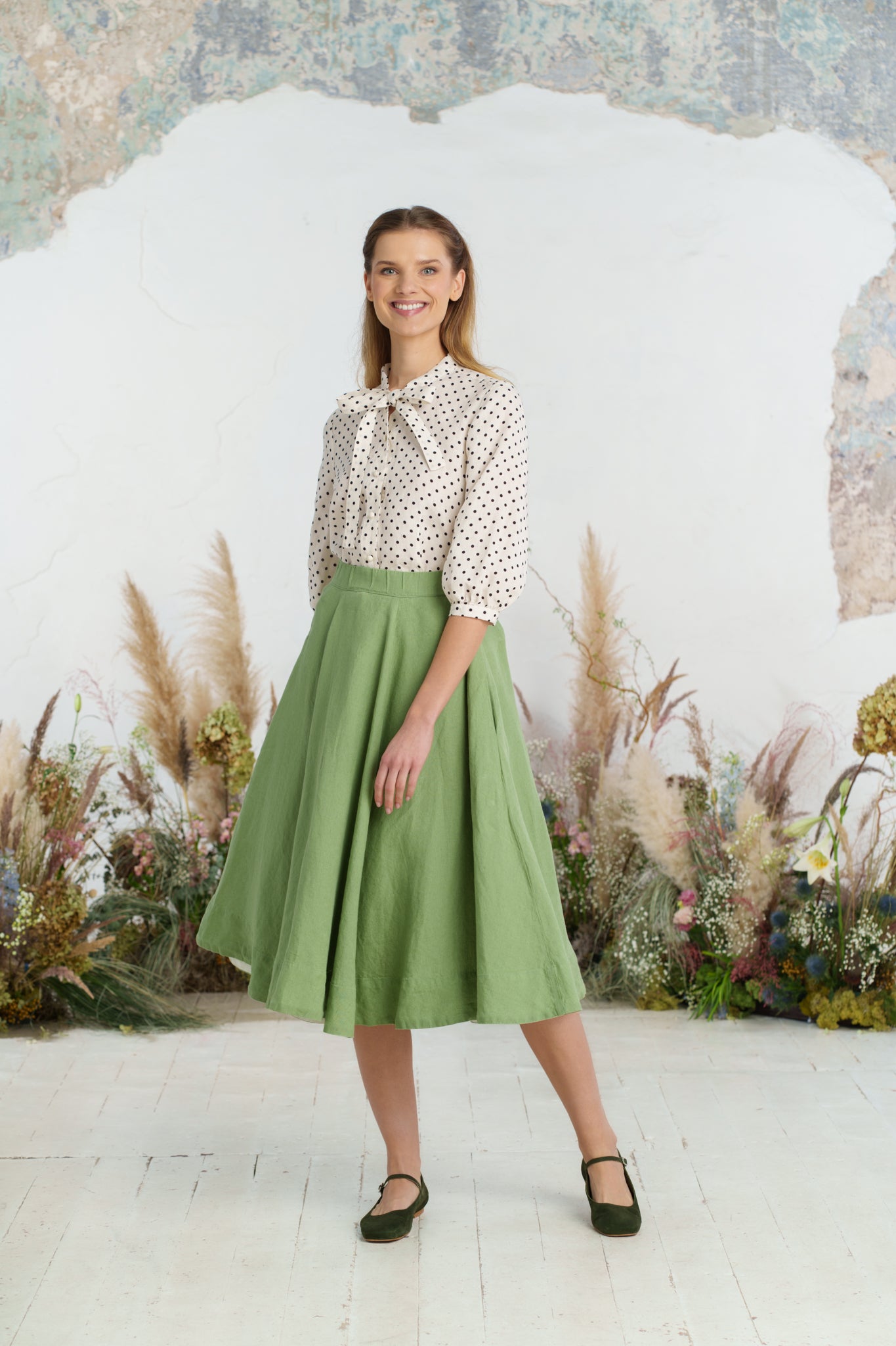 Classic Skirt, Matcha Latte
#color_matcha-latte
