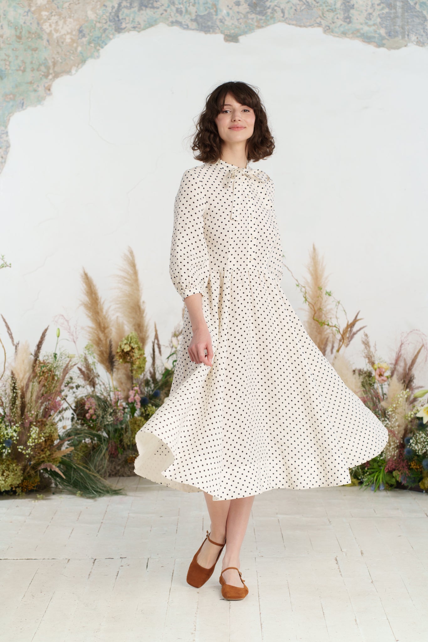 Jasmine Dress, 3/4 Sleeve, Tiny Dots
#color_tiny-dots