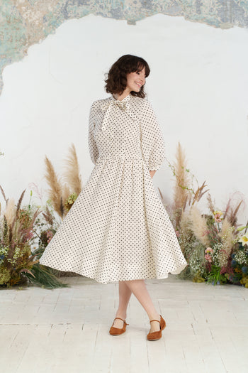 Jasmine Dress, 3/4 Sleeve, Tiny Dots
#color_tiny-dots