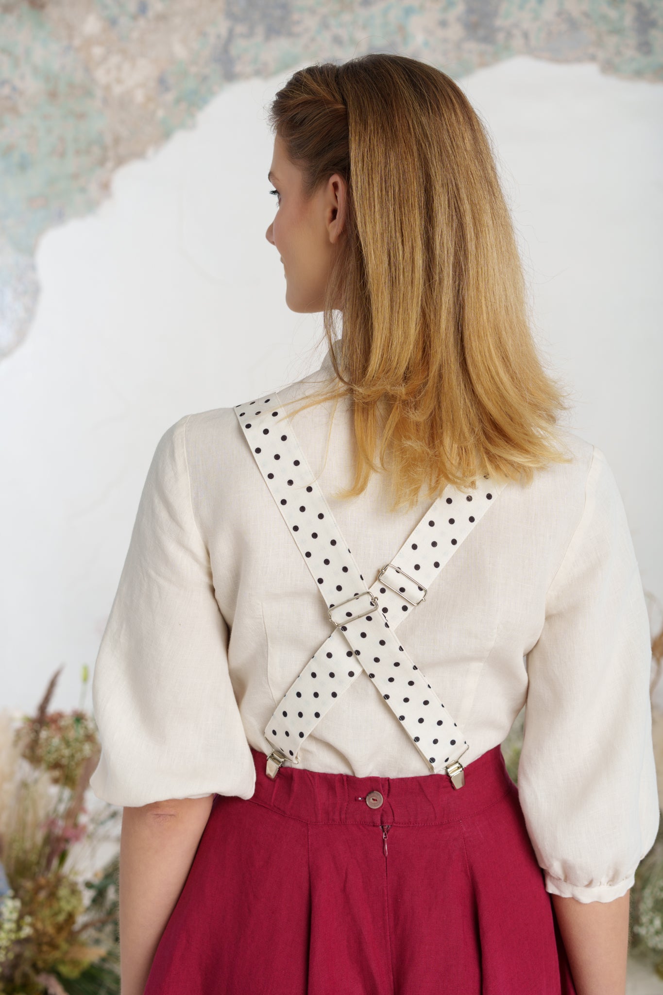 Suspenders, Tiny Dots
#color_tiny-dots