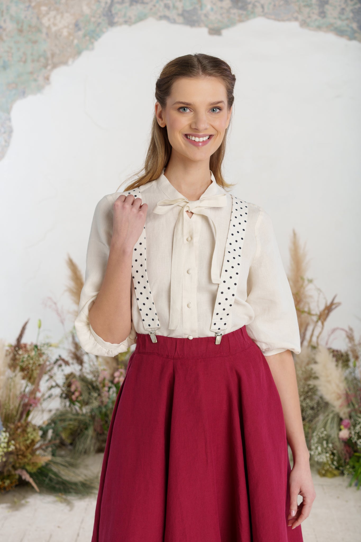 Suspenders, Tiny Dots
#color_tiny-dots