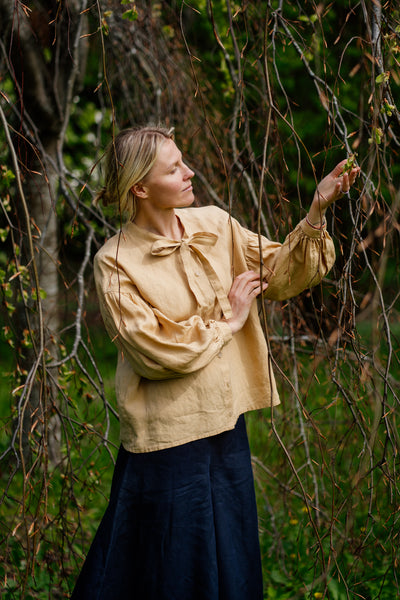 Clementine Shirt, Long Sleeve, Milk & Honey
#color_milk-honey