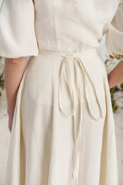 Maxi Wrap Skirt, Milky White
#color_milky-white