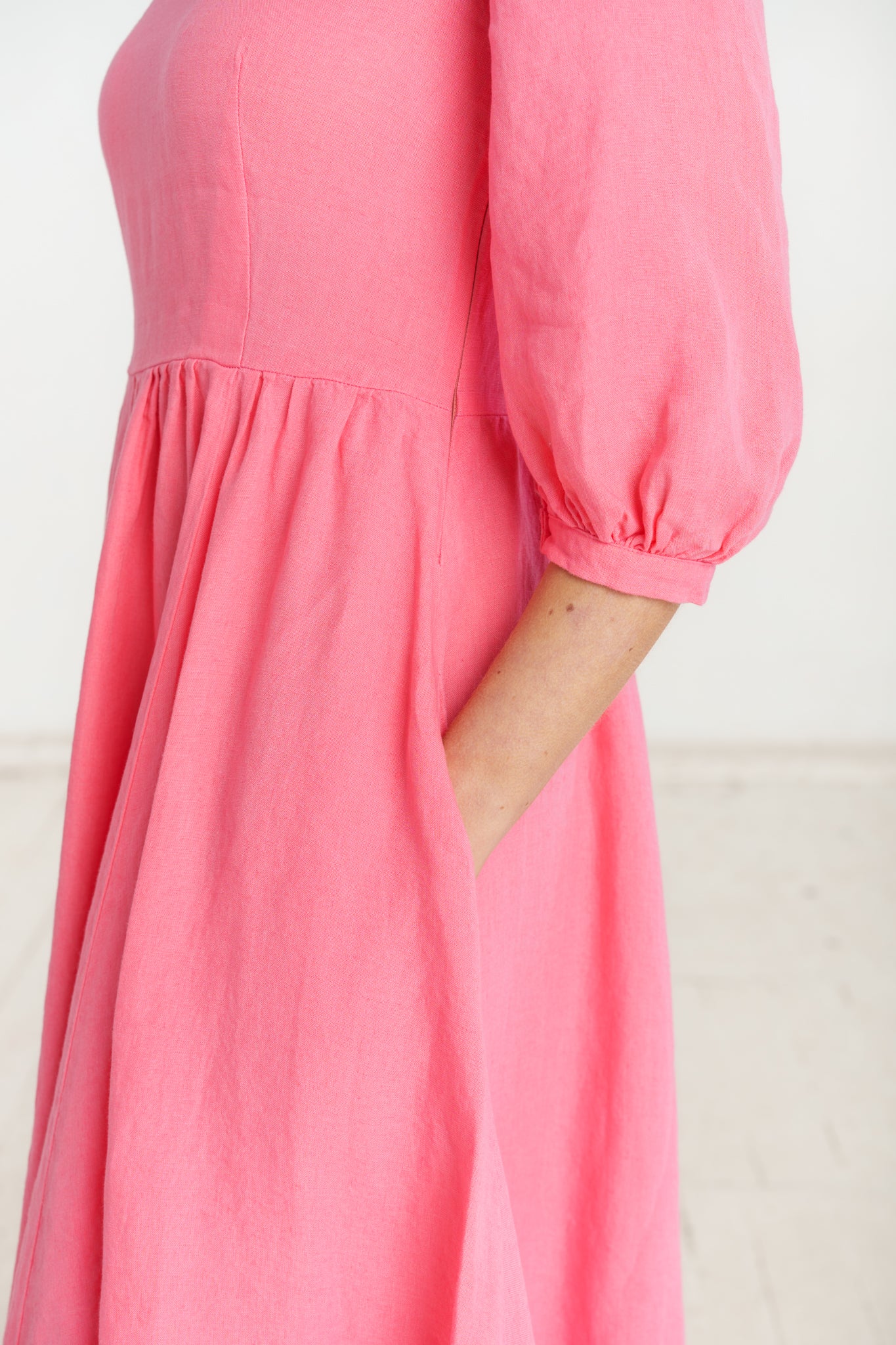 Carmen Dress, 3/4 Sleeve, Peony Pop
#color_peony-pop