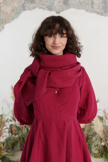 Palisandra Scarf, Marsala Red
#color_marsala-red