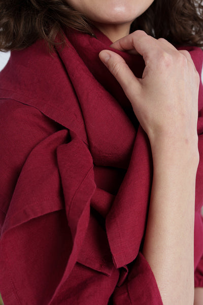 Palisandra Scarf, Marsala Red
#color_marsala-red