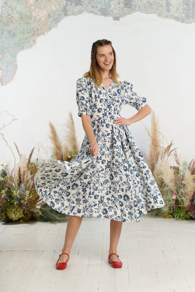Diane Dress, Puffed Sleeve, Ink Rose
#color_ink-rose