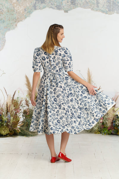 Diane Dress, Puffed Sleeve, Ink Rose
#color_ink-rose