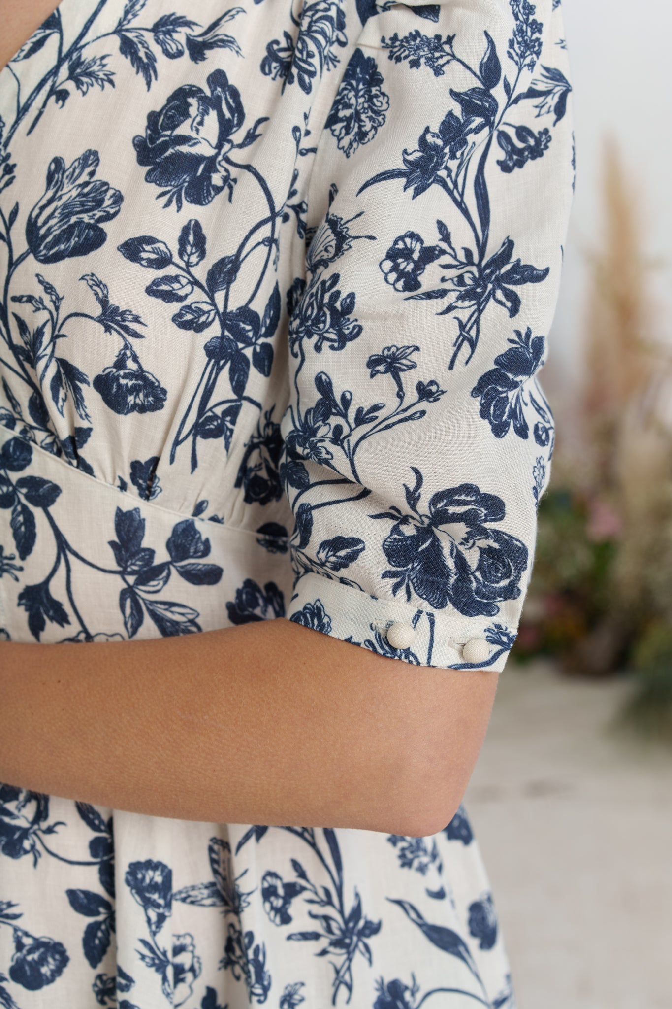 Diane Dress, Puffed Sleeve, Ink Rose
#color_ink-rose