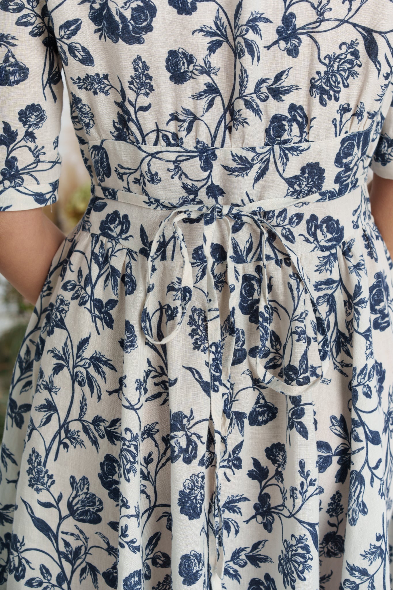 Diane Dress, Puffed Sleeve, Ink Rose
#color_ink-rose