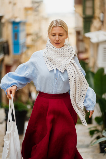 Palisandra Scarf, Tiny Dots
#color_tiny-dots