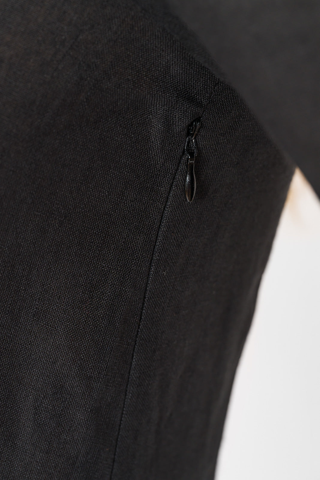 Hawthorn Dress, Long Sleeve, Black Pansy
#color_black-pansy