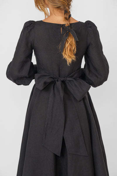 Hawthorn Dress, Long Sleeve, Black Pansy
#color_black-pansy