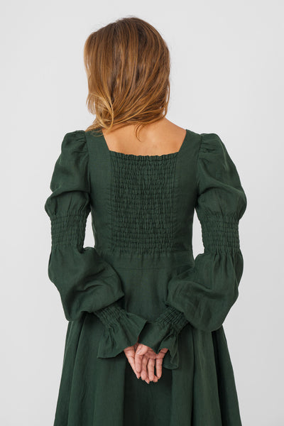 Briar Dress, Long Sleeve, Evergreen
#color_evergreen