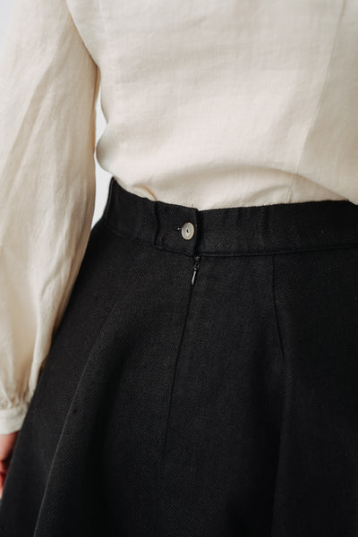 Mini Classic Skirt, Twill Linen, Black Herringbone#color_black-herringbone