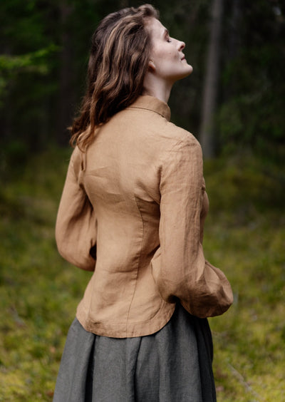Tailored Sophie Shirt, Long Sleeve, Hemp - Son de Flor#color_camel-brown