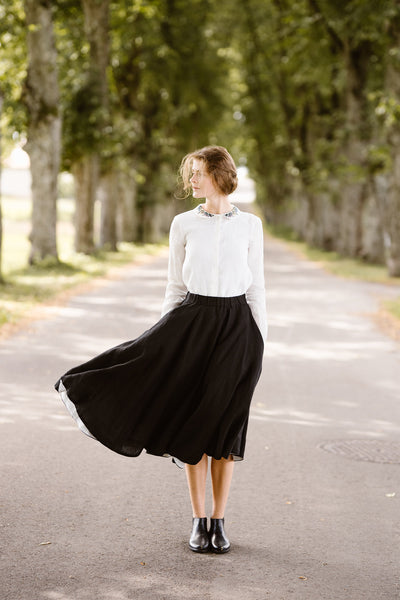 Classic Shirt with Embroidered Meadow Collar, Long Sleeve#color_white-magnolia